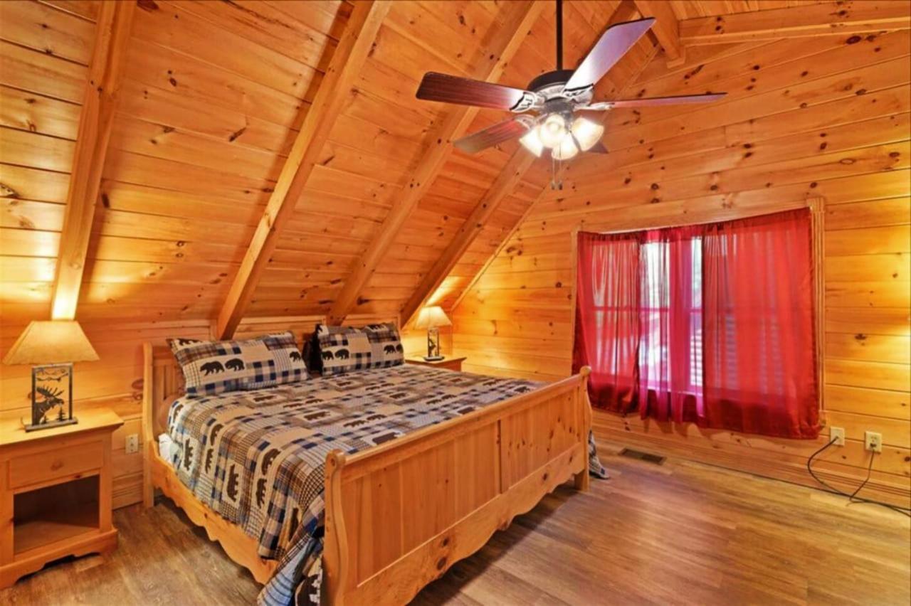 5Br Smoky Cabin Hot Tub, Games, 1 Mi To Parkway Pigeon Forge Exterior foto